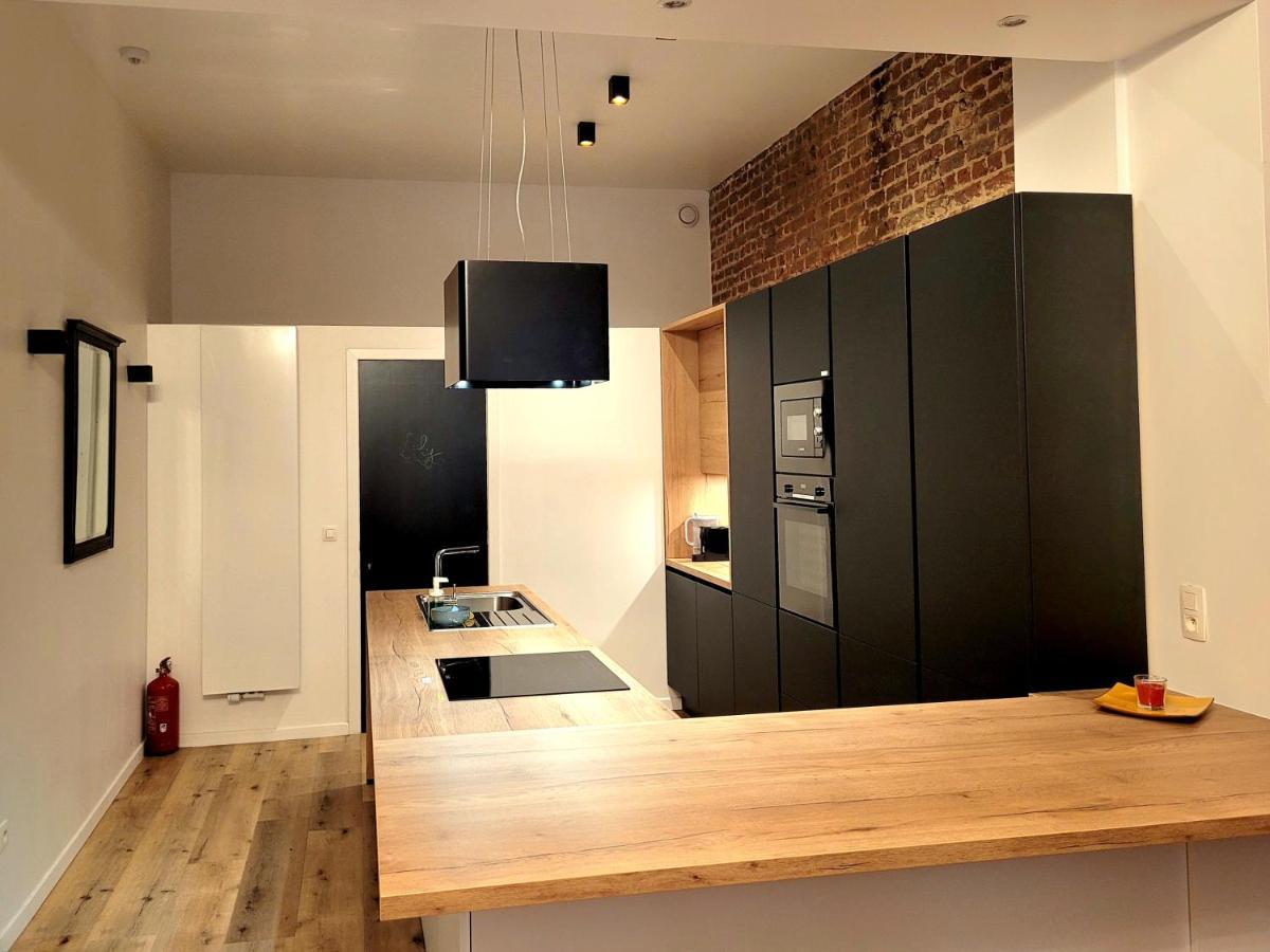 Brand New Camelia Room With Private Bathroom Brussel Buitenkant foto