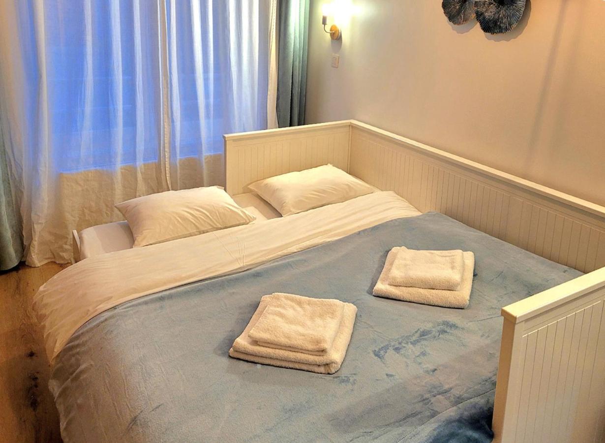 Brand New Camelia Room With Private Bathroom Brussel Buitenkant foto